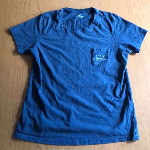 Vineyard Vines Tops - Vineyard Vines women’s t-shirt